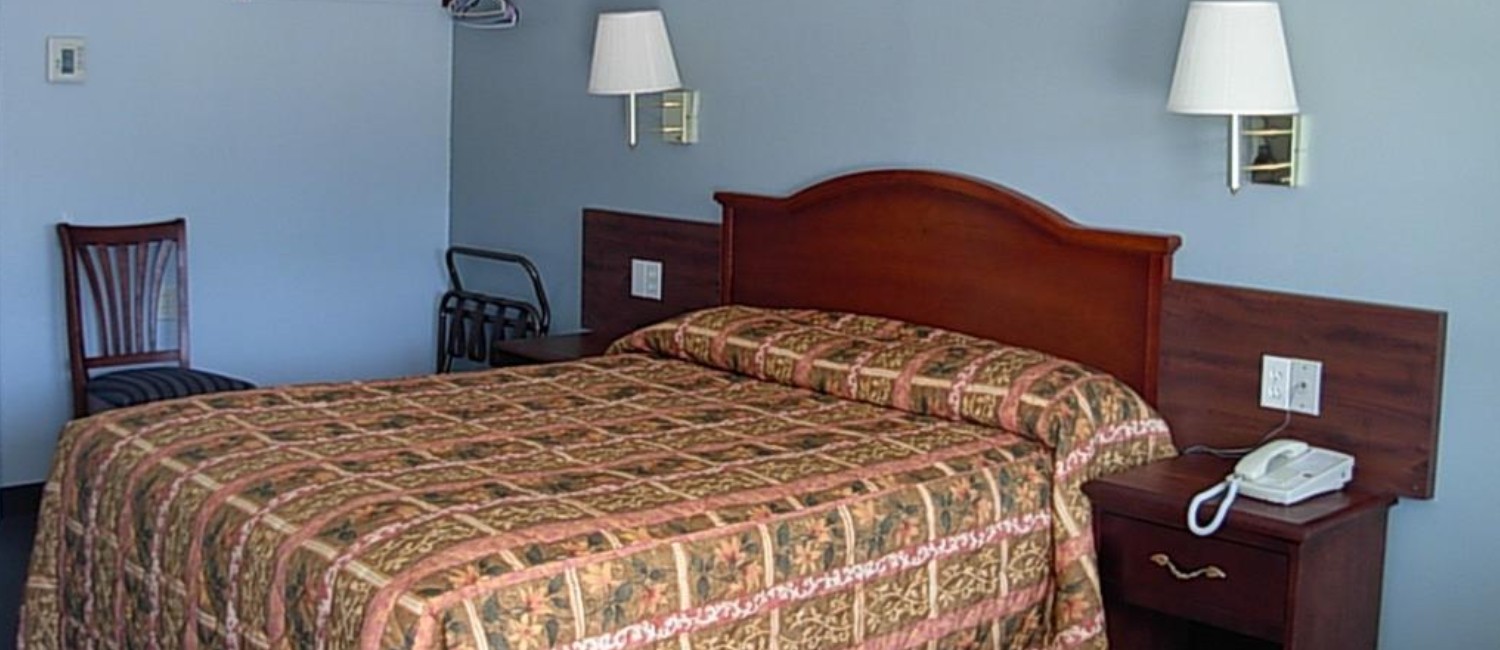 BOOK DIRECTLY ON ECONOMY INN WILLOWS WEBSITE FOR THE BEST RATES